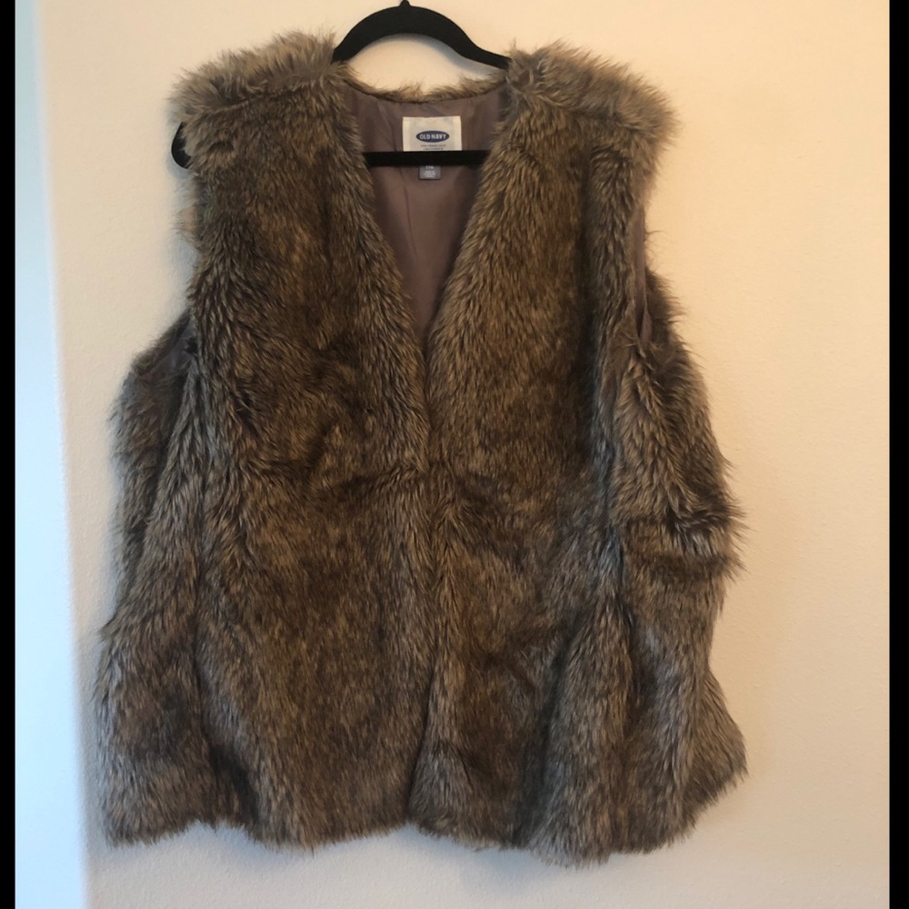 faux fur vest